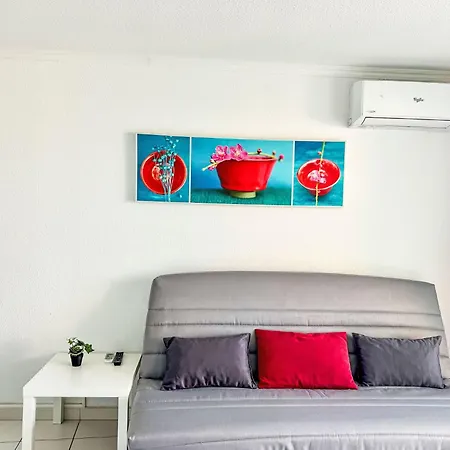 Le Village - C9 279 By Interhome Saint-Raphaël