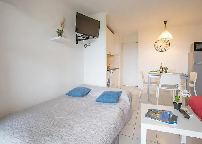 Le Village - C9 279 By Interhome Апартаменты Сен-Рафаэль