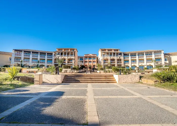 Апартаменты Le Village - C9 279 By Interhome Сен-Рафаэль