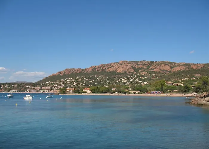 Le Village - C9 279 By Interhome Сен-Рафаэль