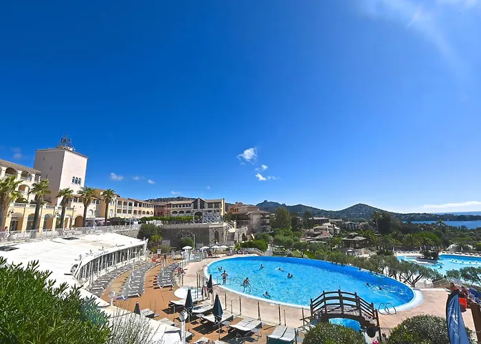 Le Village - C9 279 By Interhome Saint-Raphaël