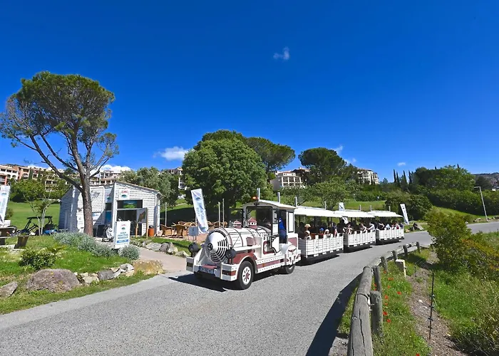 Апартаменты Le Village - C9 279 By Interhome