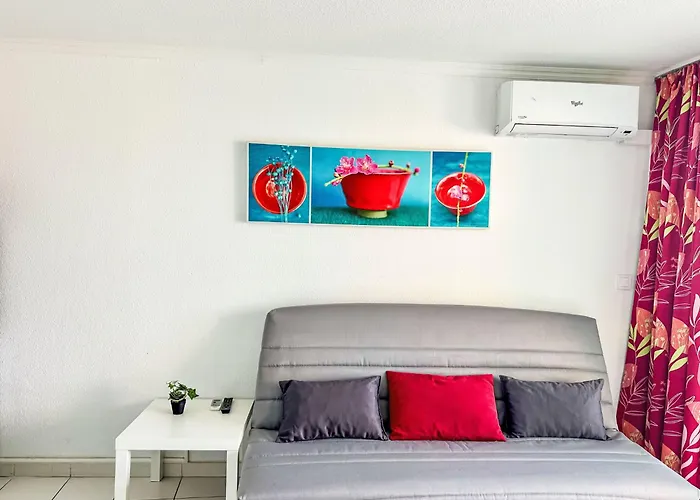 Le Village - C9 279 By Interhome Сен-Рафаэль